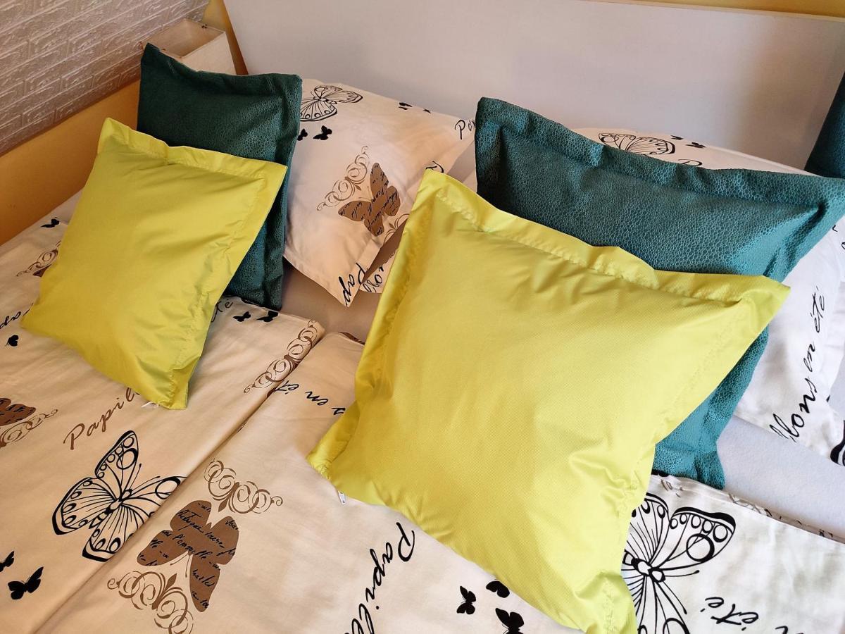 Hotel Unicum Vendeghaz Abádszalók Zewnętrze zdjęcie