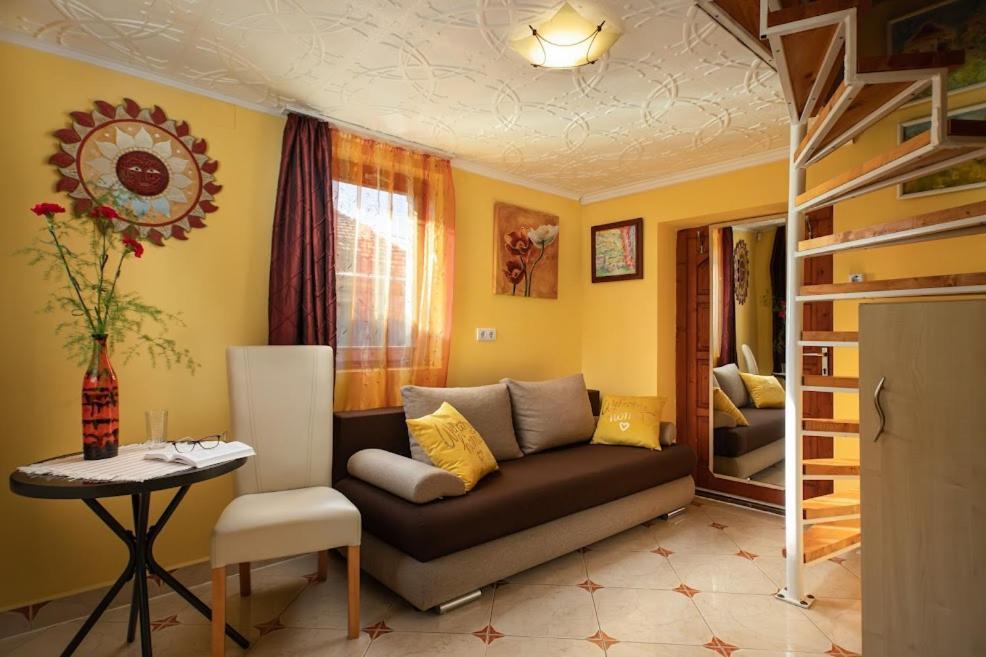 Hotel Unicum Vendeghaz Abádszalók Zewnętrze zdjęcie